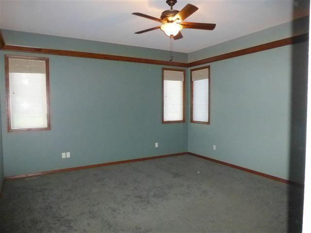 420 Palmer Ln - Photo 10