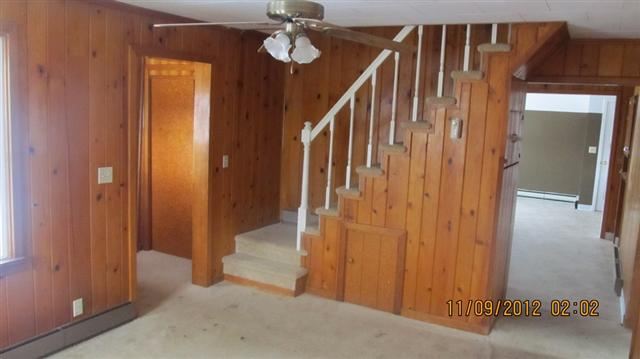 1015 Merriam St - Photo 2