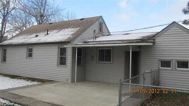 1015 Merriam St - Photo 9