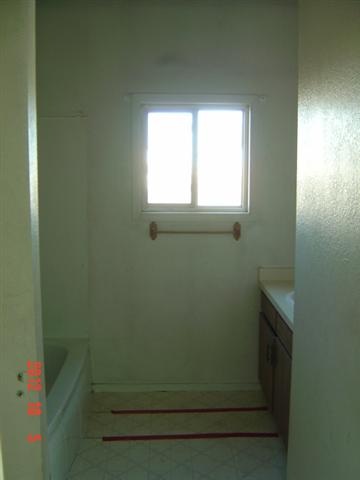 455 NE Adams - Photo 6