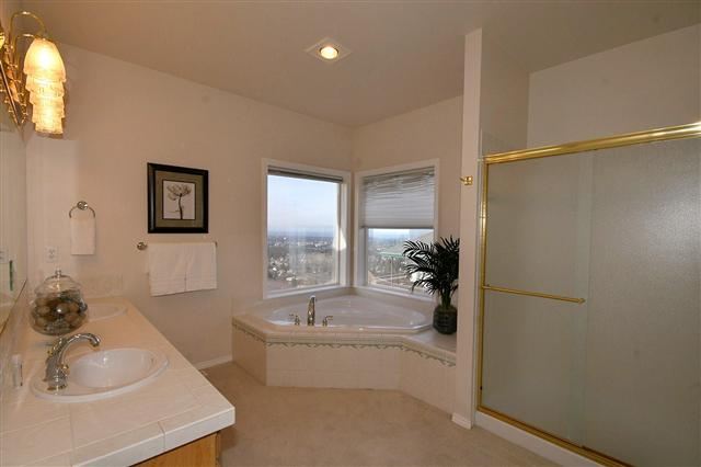 5524 S Southview - Photo 11