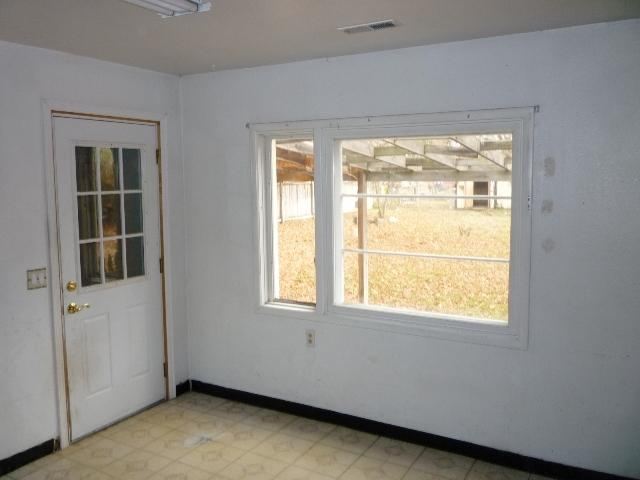 2602 N Coleman Rd - Photo 8
