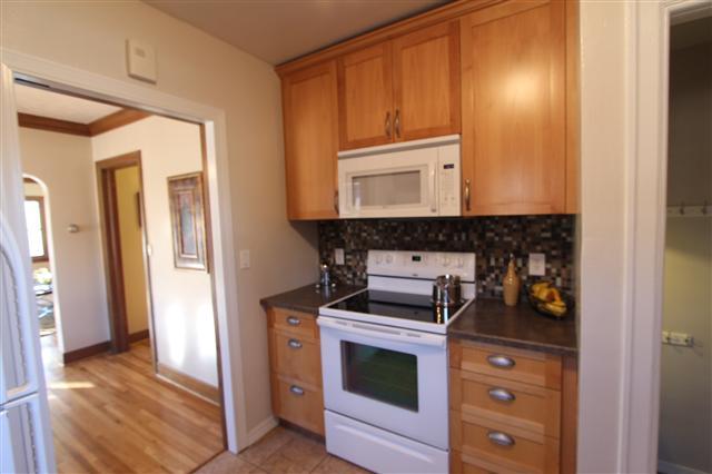 1216 W 13th Ave - Photo 4