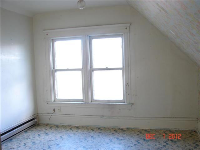 714 W Spofford Ave - Photo 8