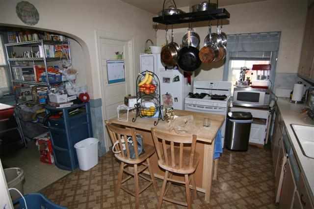 1023 E Nora Ave - Photo 4