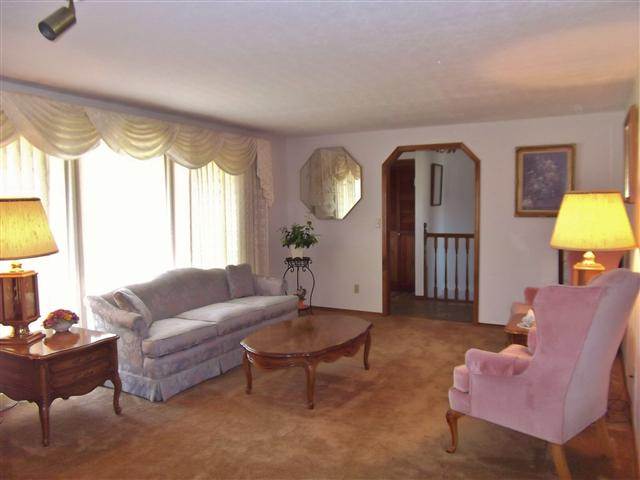 6110 W Chippewa Ct - Photo 4