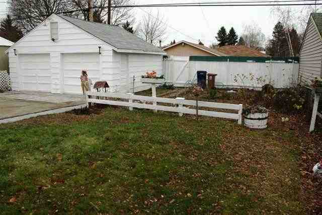 4818 N Hawthorne - Photo 19