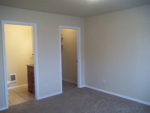 2531 W Wabash - Photo 11