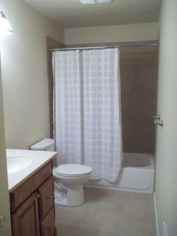 2531 W Wabash - Photo 8