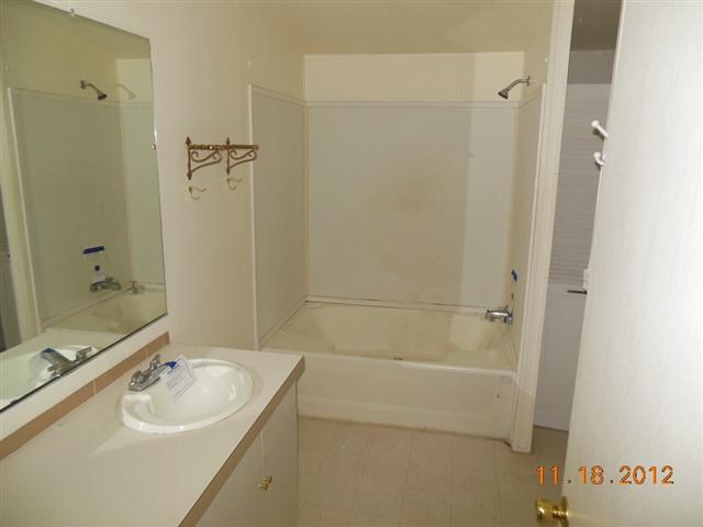 4051 Pine Meadows Rd - Photo 6