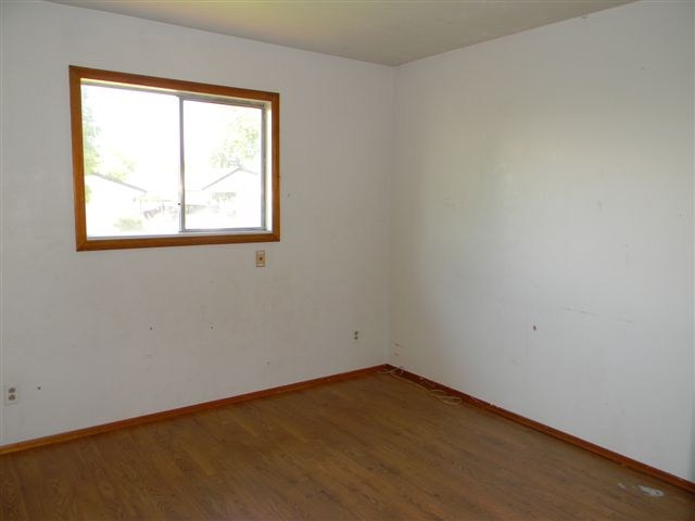 425 E 8th Ave - Photo 6