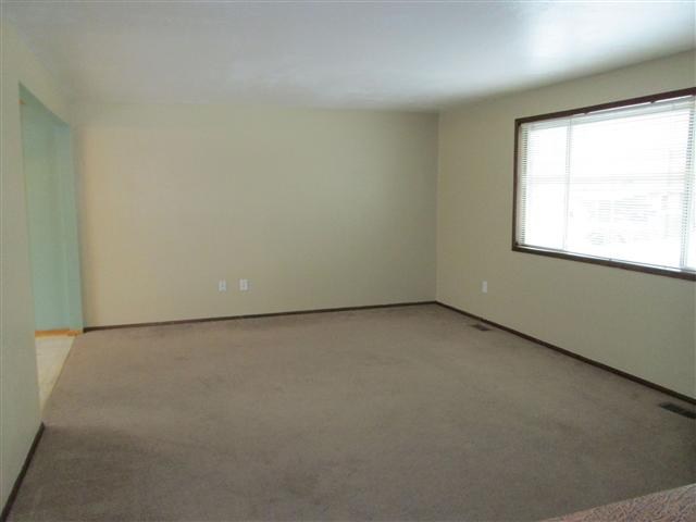 12805 E 31st Ave - Photo 11