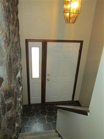 12805 E 31st Ave - Photo 3