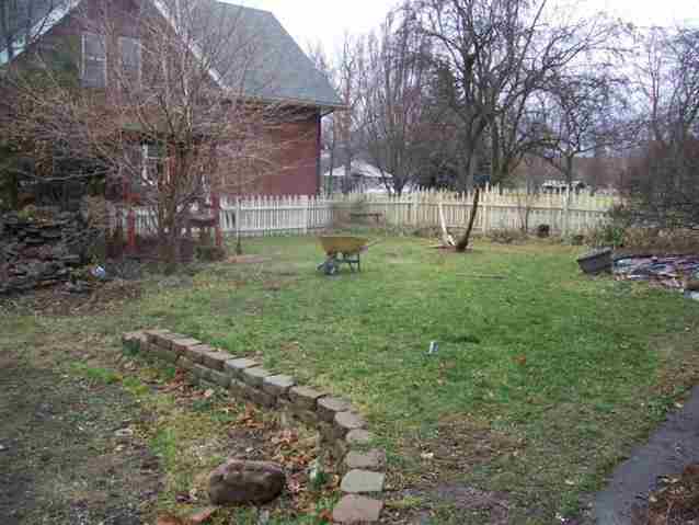 1017 E Mission Ave - Photo 14