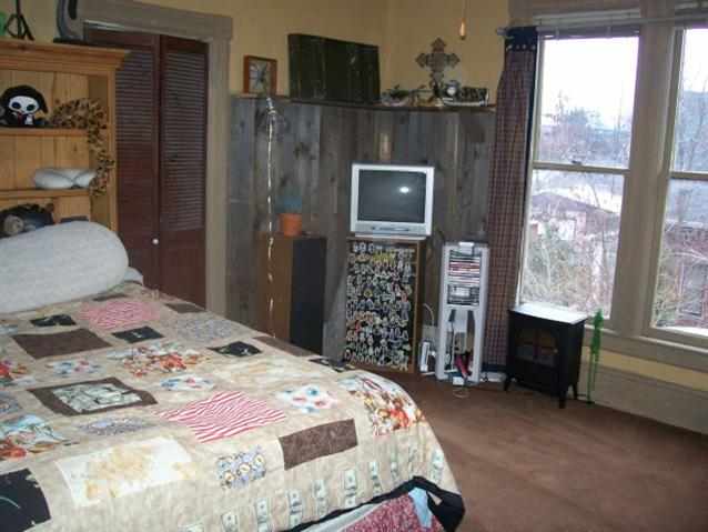 1017 E Mission Ave - Photo 9