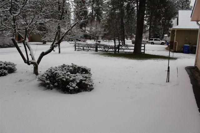 1205 E Winchester Ave - Photo 15