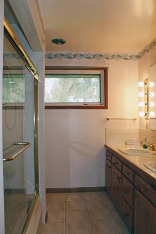 3204 W Princeton - Photo 11