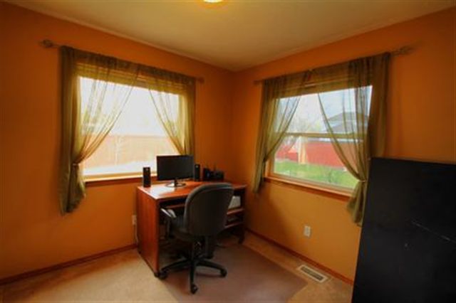 15121 E 18th Ct - Photo 6