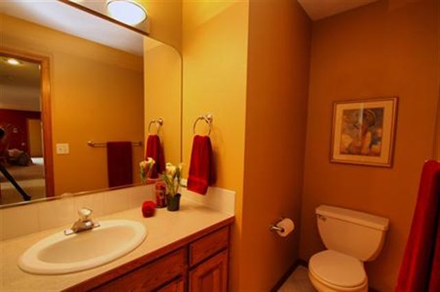 15121 E 18th Ct - Photo 9