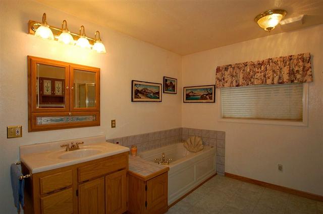 3832 White Pine Rd - Photo 5