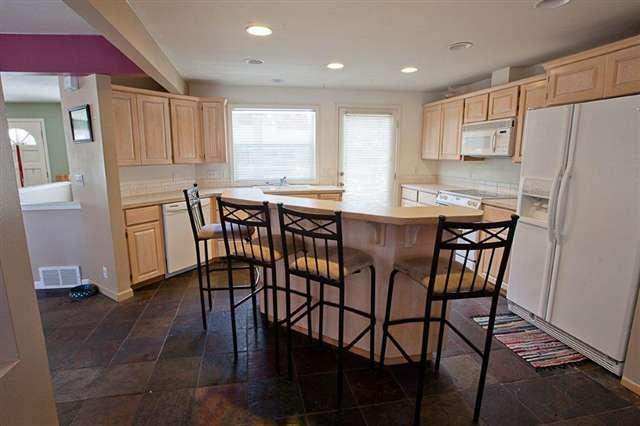 2607 S Denver - Photo 4