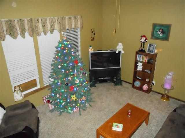 607 E Cascade Pl - Photo 3