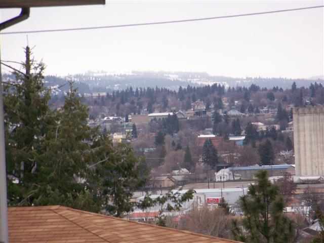 2730 E 11th - Photo 16