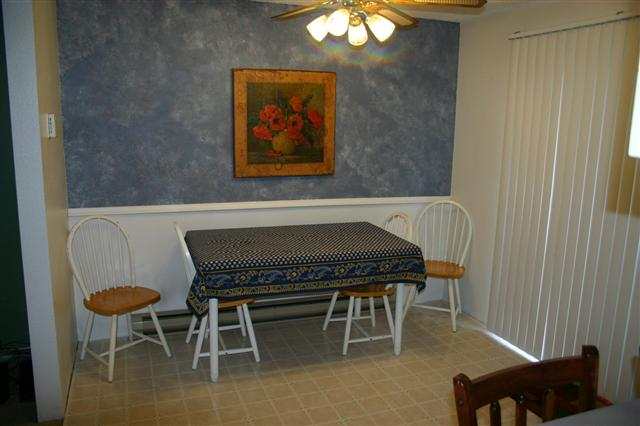 4231 E Jackson Ave - Photo 3