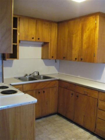 4729 N Napa St - Photo 2