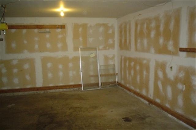 1106 E Crawford Ave - Photo 5