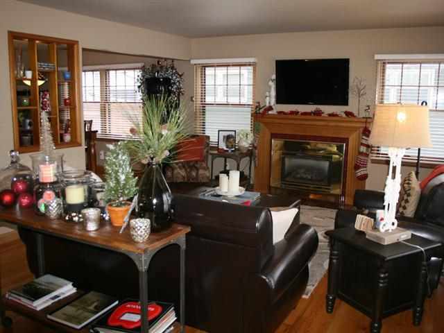 217 W 32nd - Photo 2