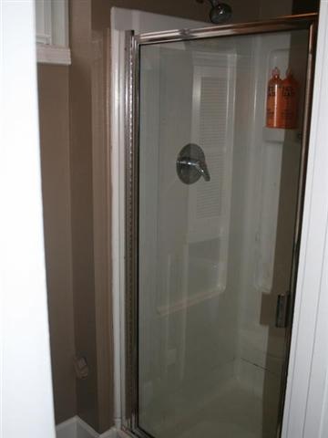 217 W 32nd - Photo 12