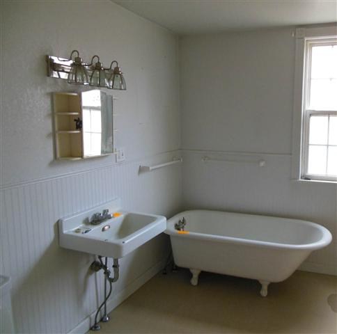 910 S Mill St - Photo 5