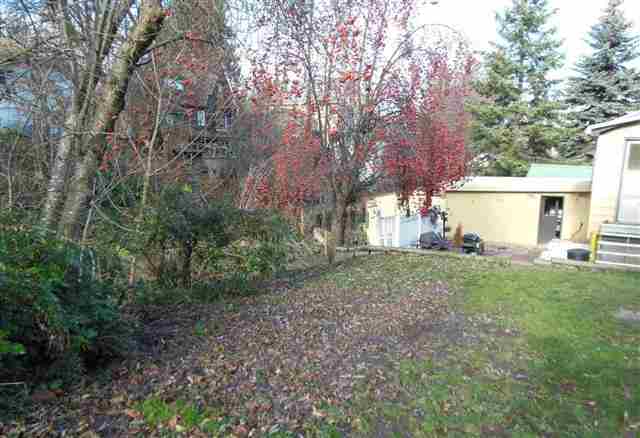 910 S Mill St - Photo 9