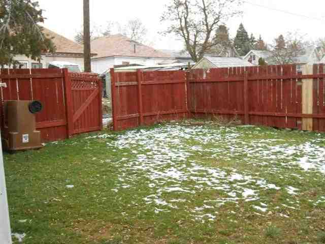 2624 W Broadway Ave - Photo 17