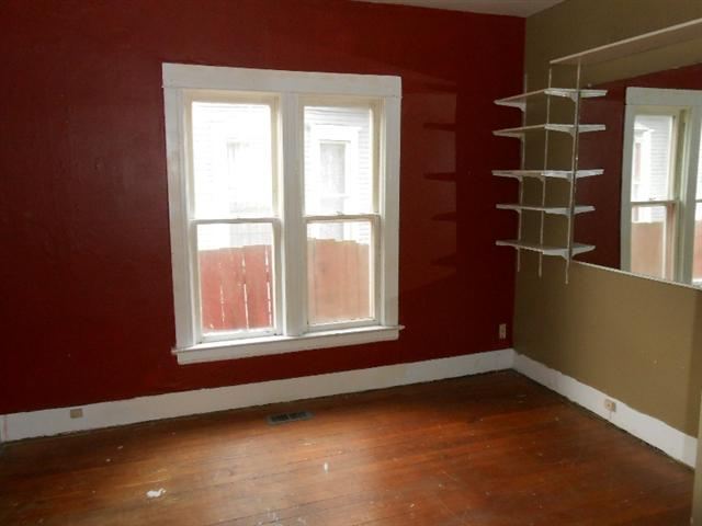 2624 W Broadway Ave - Photo 8