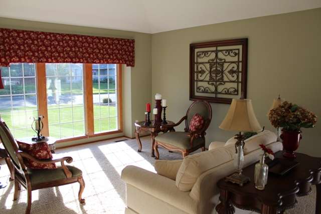 14704 N Fairview - Photo 2
