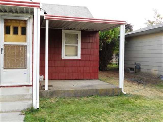 3722 E Bridgeport - Photo 2