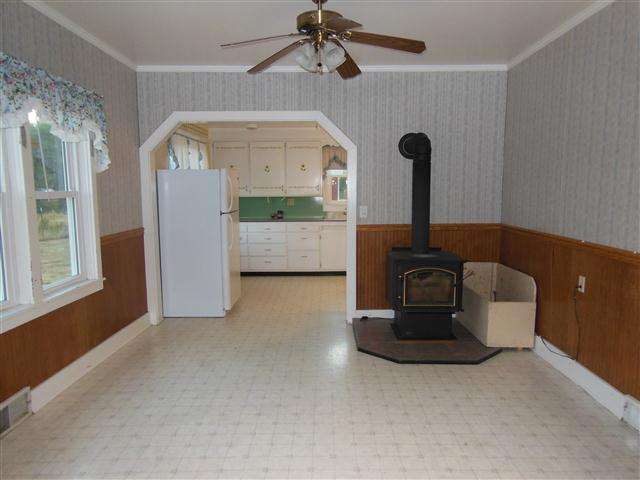 4454 Hwy 395 - Photo 3