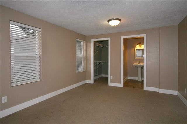 8910 E South Riverway Ave - Photo 12