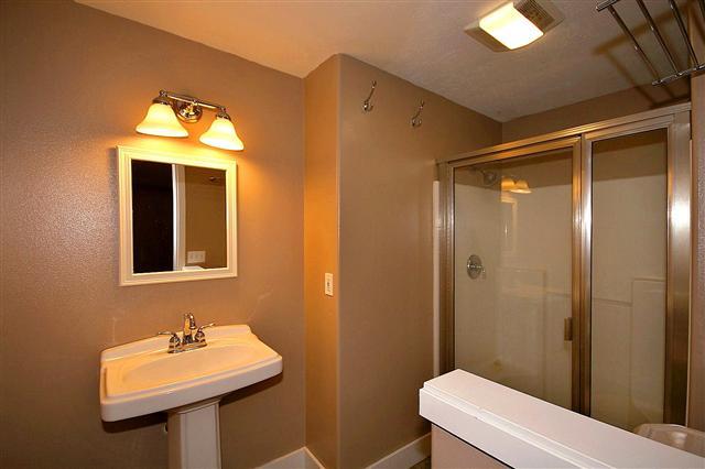 8910 E South Riverway Ave - Photo 13