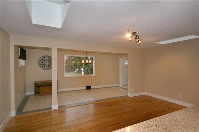 8910 E South Riverway Ave - Photo 3