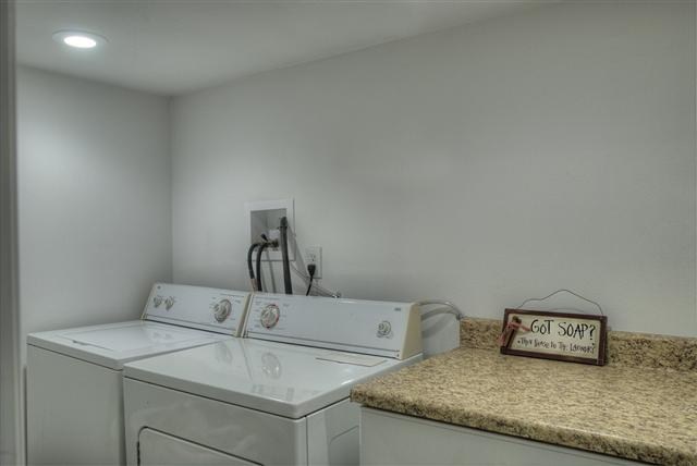 628 E Glass Ave - Photo 15
