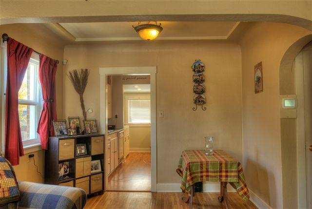 628 E Glass Ave - Photo 5
