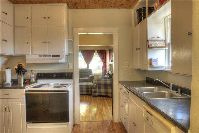 628 E Glass Ave - Photo 7