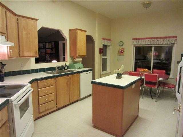 30304 N Findley Rd - Photo 3