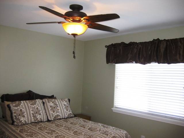 1718 W Rain Ln - Photo 5