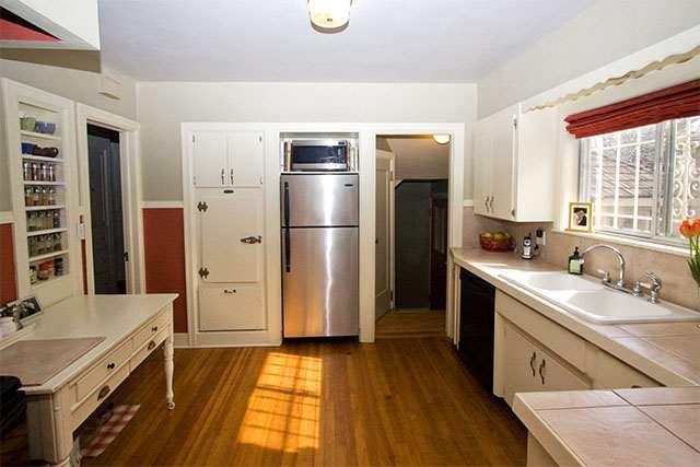 416 W Park Pl - Photo 4