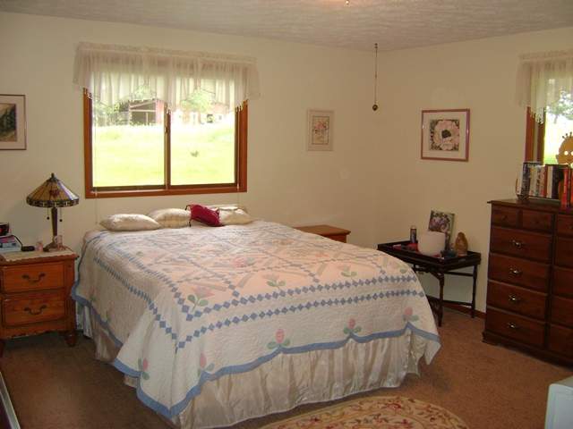 4602 W Staley Rd - Photo 5