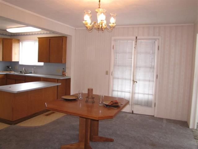 57 E Everett Ave - Photo 4